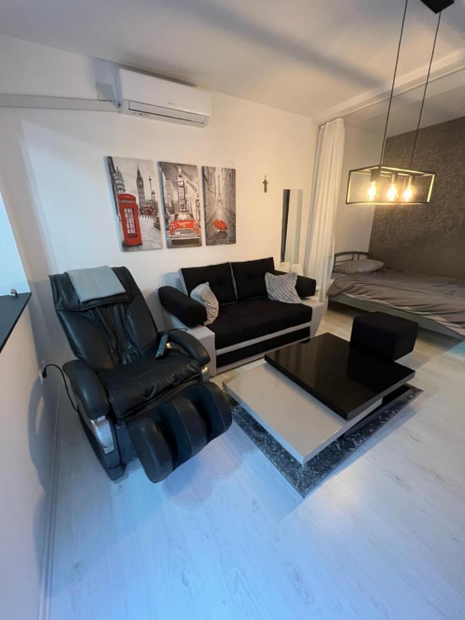 Apartman Paola - Massage Chair- 0-24 Self Check In Out- Жупаня Экстерьер фото